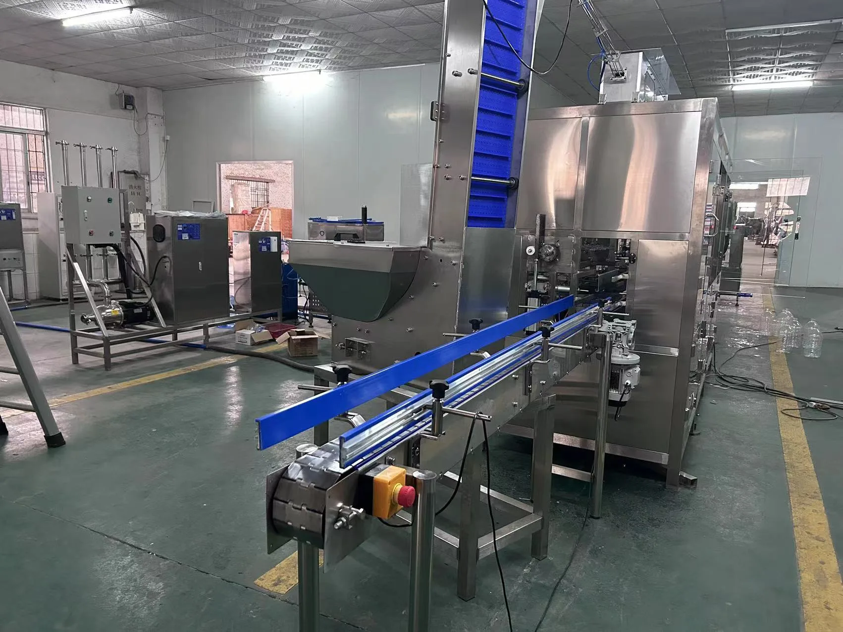 5L Bottle Cap Loading Machine