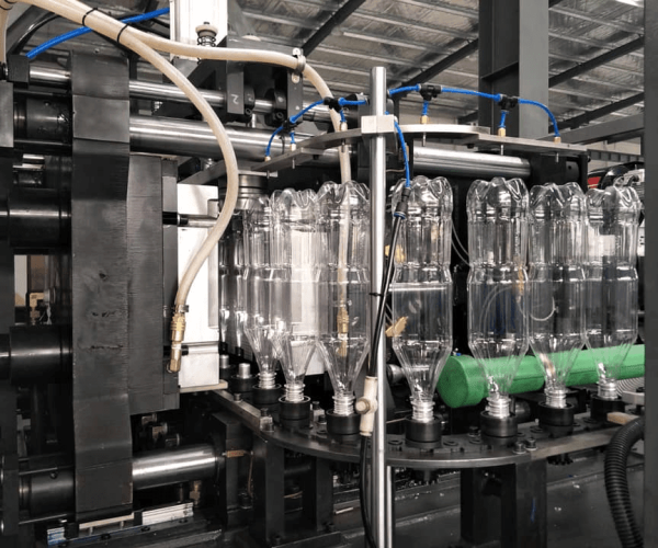 Full Automatic PET Bottle Blowing Machine